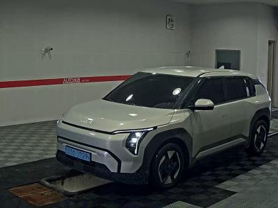 KIA EV3 LONG RANGE AIR