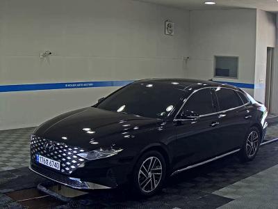 HYUNDAI THE NEW GRANDEUR IG LPi 3.0 PREMIUM