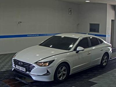 HYUNDAI SONATA (DN8) L2.0 RENTAL CAR STYLE