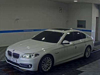 BMW 5 SERIES (6TH GEN) 520d xDRIVE LUXURY LINE PLUS