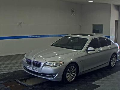 BMW 5 SERIES (6TH GEN) 528i