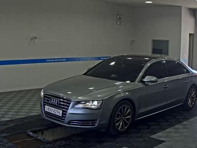 AUDI A8 (3RD GEN) 3.0 TFSI QUATTRO LWB