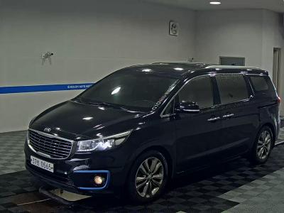 KIA ALL NEW CARNIVAL 9-SEATER DIESEL NOBLESSE