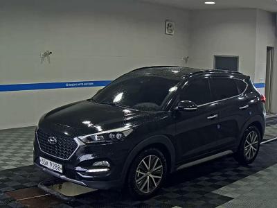 HYUNDAI ALL NEW TUCSON DIESEL 1.7 2WD PREMIUM