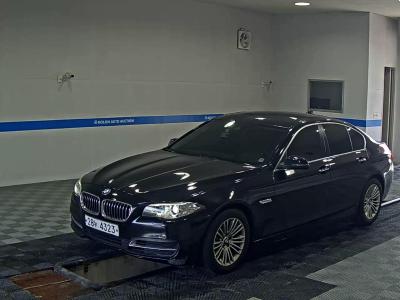 BMW 5 SERIES (6TH GEN) 520d