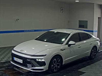 HYUNDAI SONATA THE EDGE GASOLINE 2.0 EXCLUSIVE