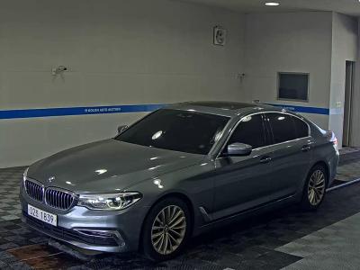 BMW 5 SERIES (7TH GEN) 520d LUXURY LINE PLUS