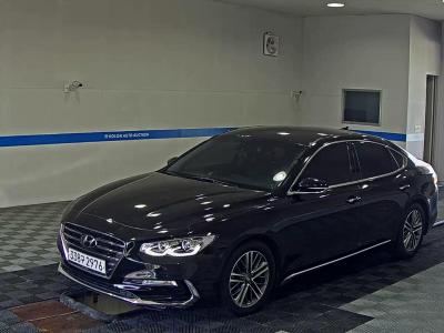 HYUNDAI GRANDEUR IG 3.0 LPi RENTAL CAR MODERN BASIC