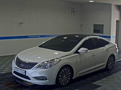 HYUNDAI GRANDEUR HG HG 240 MODERN