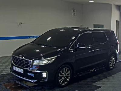 KIA THE NEW CARNIVAL 9-SEATER GASOLINE NOBLESSE SPECIAL