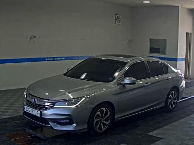 HONDA ACCORD (9TH GEN) 2.4 EX-L