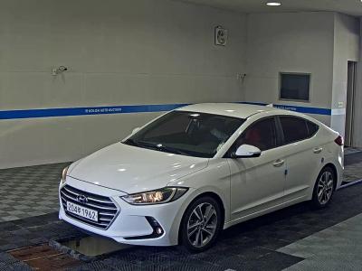 HYUNDAI AVANTE AD 1.6 GDi VALUE PLUS