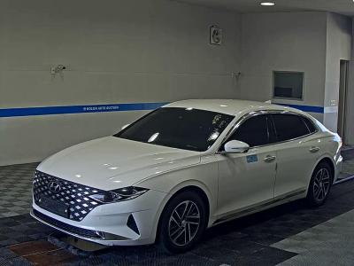 HYUNDAI THE NEW GRANDEUR IG LPi 3.0 BUSINESS PREMIUM MODEL TYPE