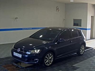 VOLKSWAGEN GOLF (7TH GEN) 2.0 TDI