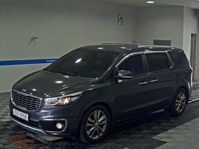 KIA ALL NEW CARNIVAL 9-SEATER DIESEL PRESTIGE