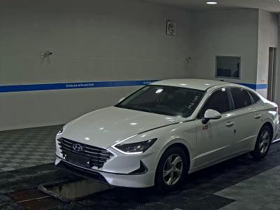 HYUNDAI SONATA (DN8) G2.0 PREMIUM