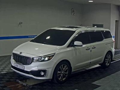 KIA ALL NEW CARNIVAL 9-SEATER DIESEL PRESTIGE