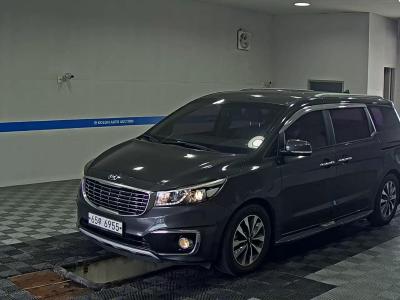 KIA ALL NEW CARNIVAL 9-SEATER DIESEL LUXURY