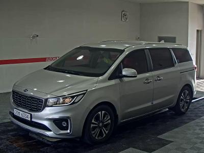 KIA THE NEW CARNIVAL 9-SEATER DIESEL LUXURY