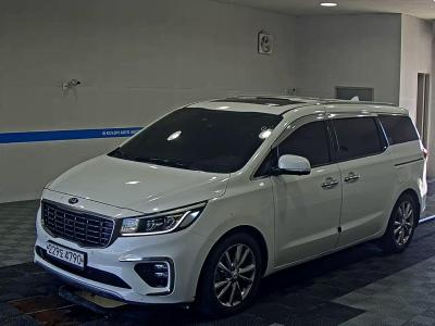 KIA THE NEW CARNIVAL 9-SEATER DIESEL NOBLESSE SPECIAL