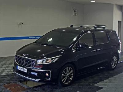KIA THE NEW CARNIVAL 9-SEATER DIESEL PRESTIGE