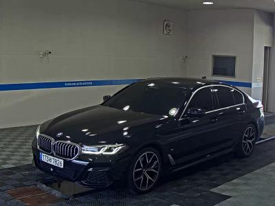 BMW 5 SERIES (7TH GEN) 530i xDRIVE M SPORT PACK