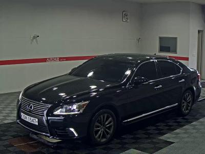 LEXUS LS (4TH GEN) 460 AWD