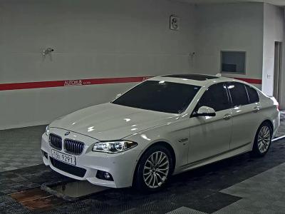 BMW 5 SERIES (6TH GEN) 520d xDRIVE M AERODYNAMIC