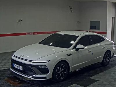 HYUNDAI SONATA THE EDGE GASOLINE 2.0 EXCLUSIVE