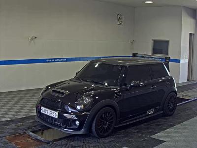 MINI COOPER (2ND GEN) 1.6 S JCW