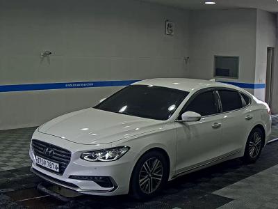 HYUNDAI GRANDEUR IG 2.4 GDi PREMIUM