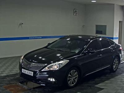 HYUNDAI GRANDEUR HG HG 240 MODERN