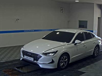 HYUNDAI SONATA (DN8) L2.0 RENTAL CAR SMART