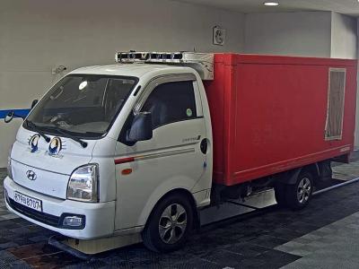 HYUNDAI PORTER II CRDi STANDARD CAB EXTRA LONG WHEELBASE STYLE