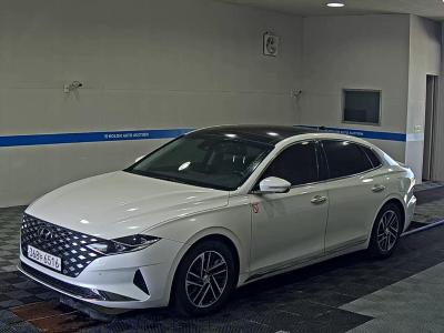 HYUNDAI THE NEW GRANDEUR IG LPi 3.0 RENTAL CAR PREMIUM