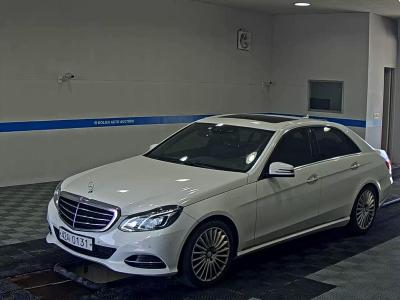 MERCEDES-BENZ E-CLASS (4TH GEN) E300 ELEGANCE