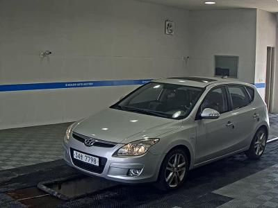 HYUNDAI i30 1.6 VVT PREMIER BROWN SPECIAL