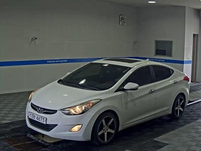 HYUNDAI AVANTE MD M16 GDi PREMIER