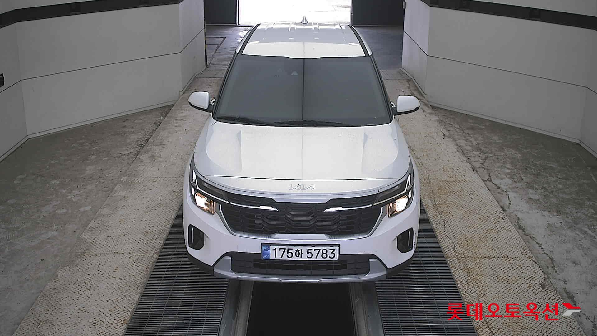 KIA SELTOS (G)2.0 Trendy 5-Seater 2WD AT