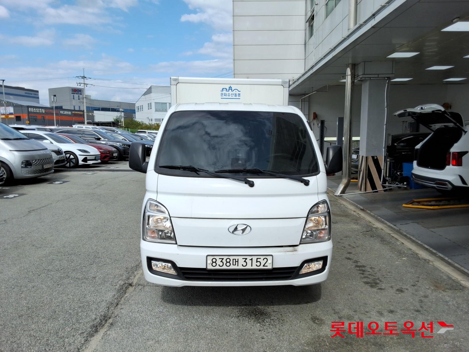Hyundai PORTER Ⅱ (D) 2.5 특장 내장탑차 초장축 더블캡 스마트