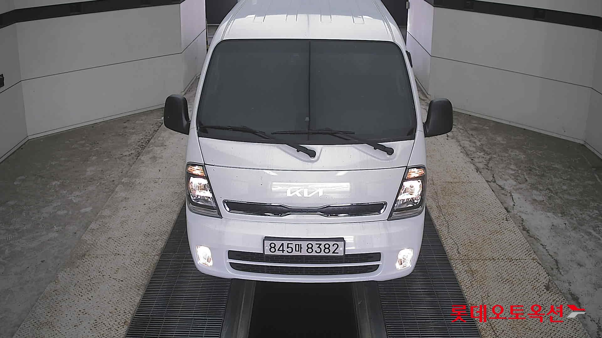 KIA BONGO (D) 2.5 1-Ton Double Cab Extra Long Wheelbase 2WD L