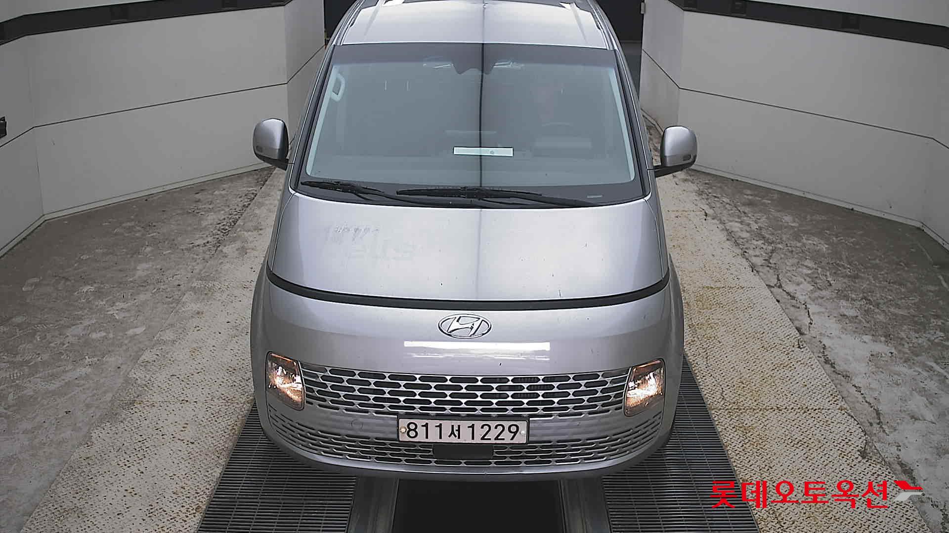 Hyundai STARIA (D) 2.2 Cargo 3-Seater Modern