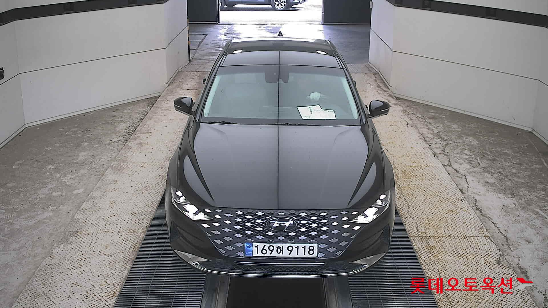 Hyundai THE NEW GRANDEUR (G) 2.5 Le Blanc