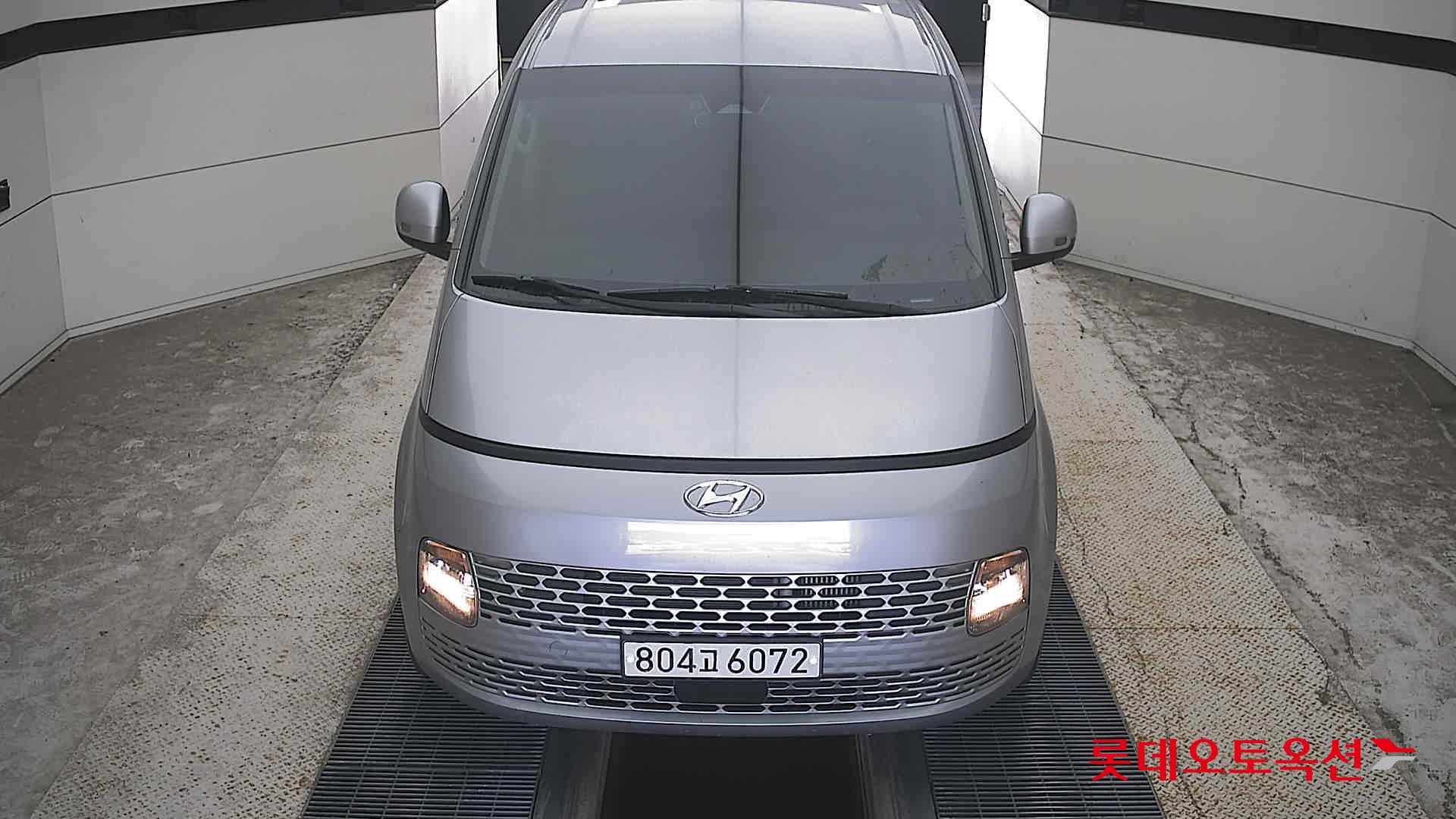 Hyundai STARIA (D) 2.2 Cargo 5-Seater Modern