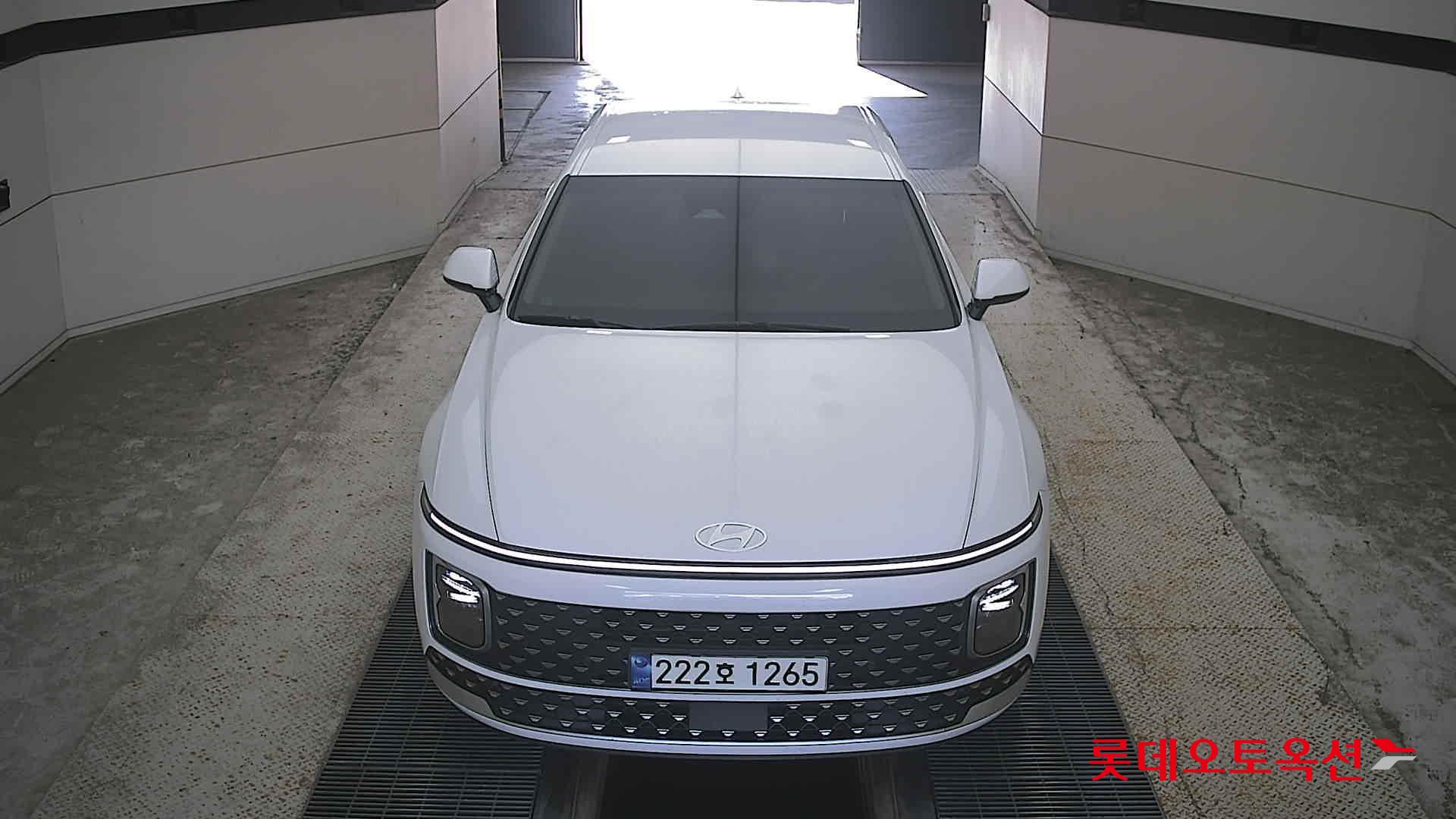 Hyundai GRANDEUR GN7 (H) 1.6T Premium