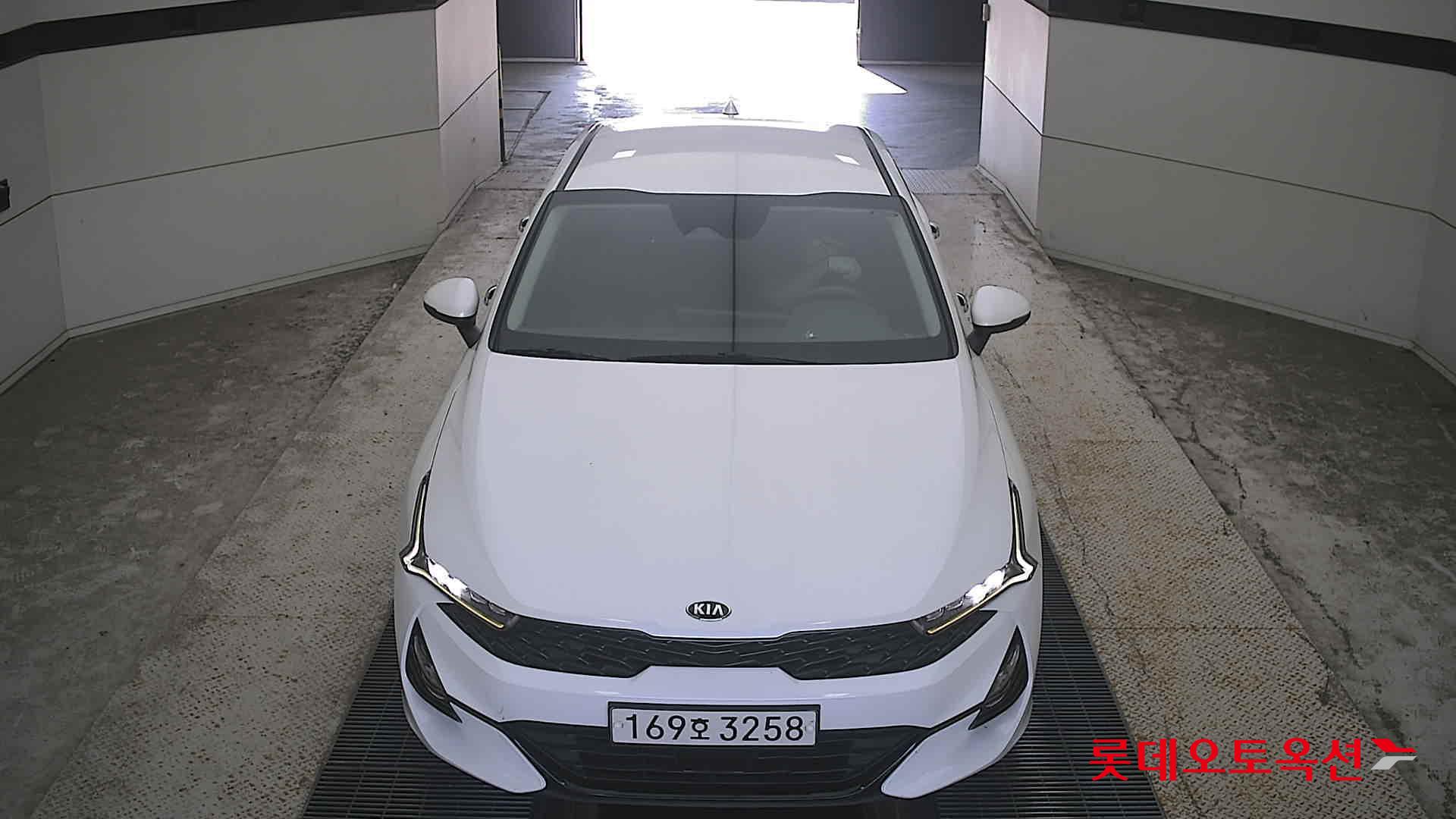 KIA INTERACTIVE K5 (G) 2.0 Trendy