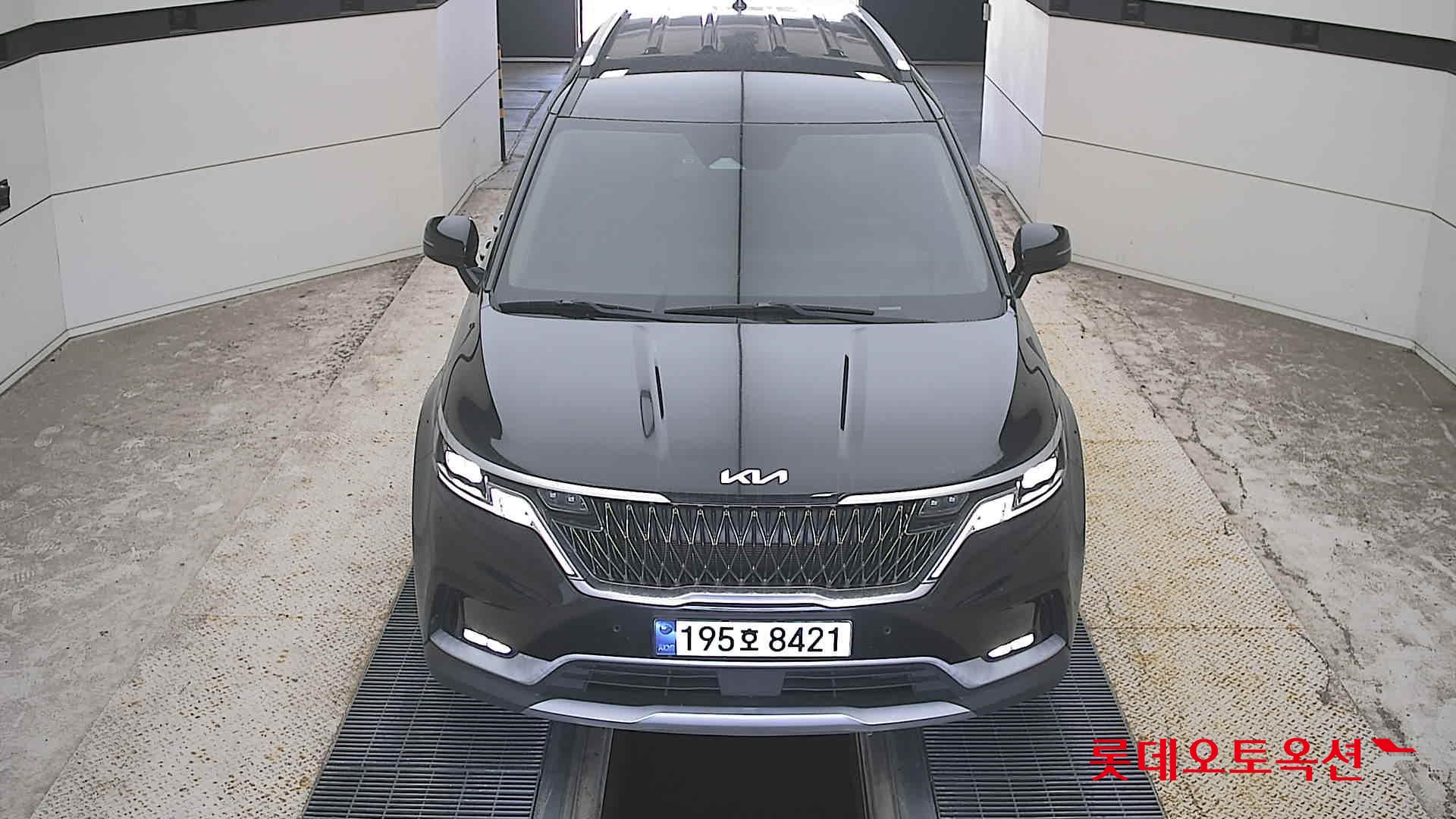 KIA CARNIVAL KA4 (G) 3.5 Prestige 9-Seater