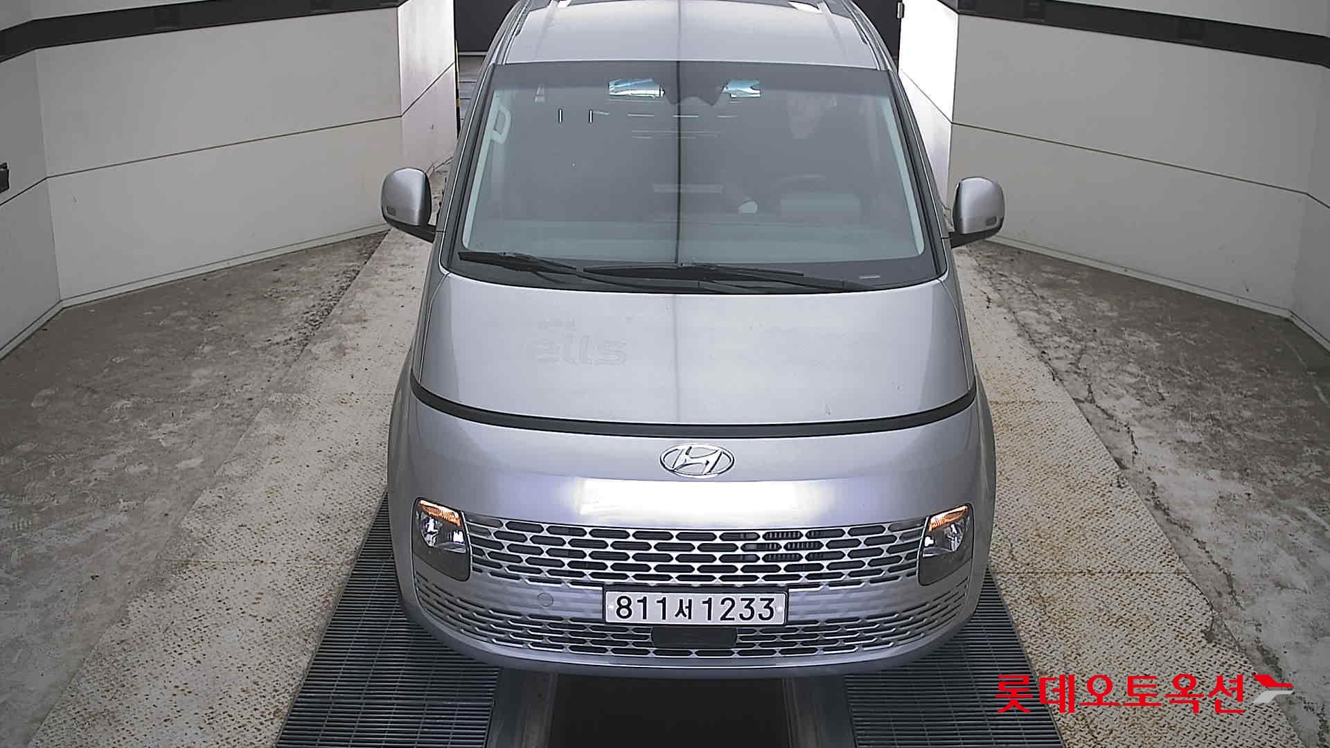 Hyundai STARIA (D) 2.2 Cargo 3-Seater Modern
