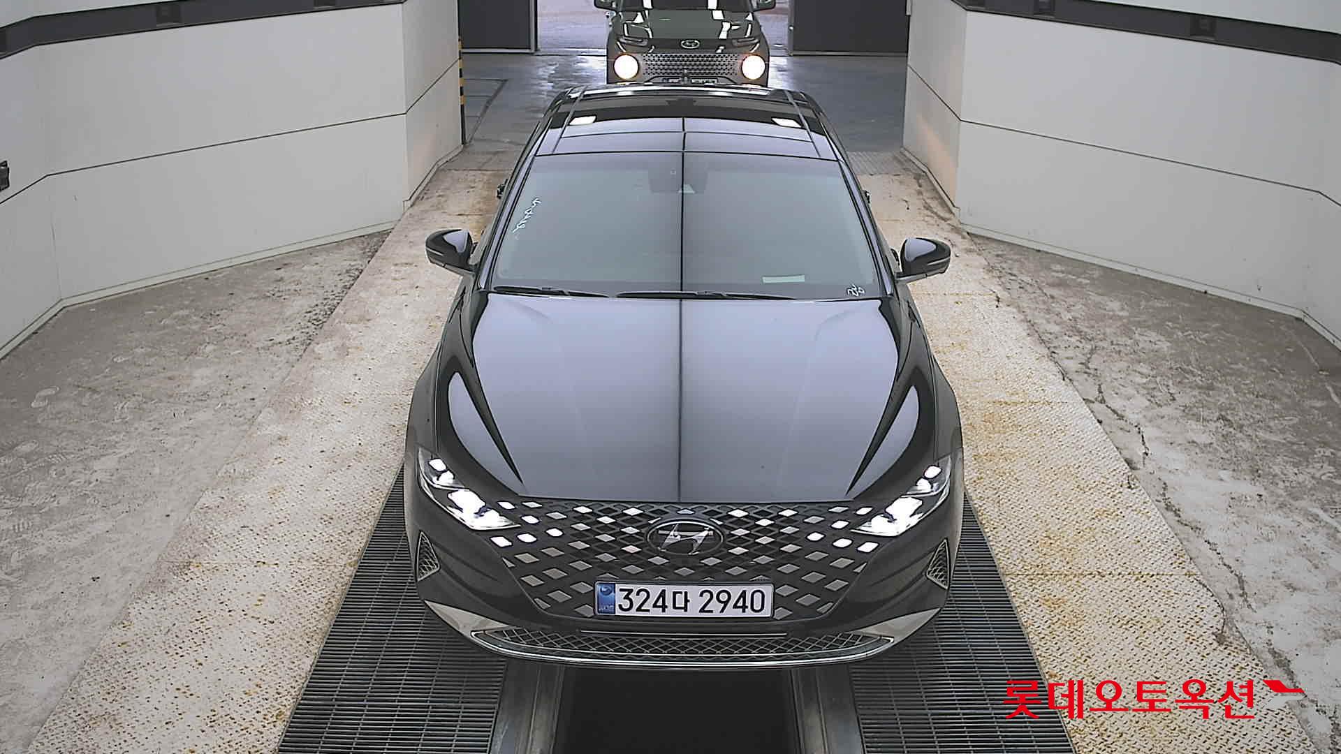 Hyundai THE NEW GRANDEUR (G) 2.5 Calligraphy