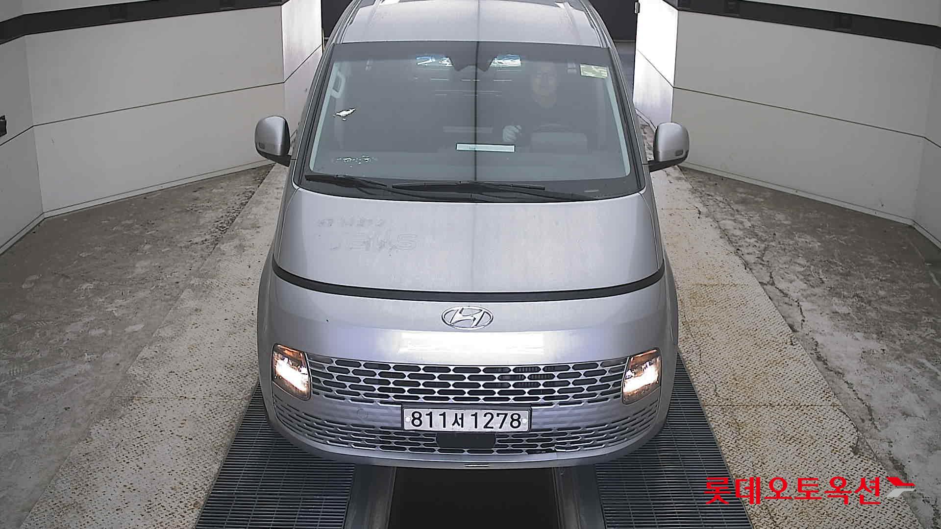 Hyundai STARIA (D) 2.2 Cargo 3-Seater Modern